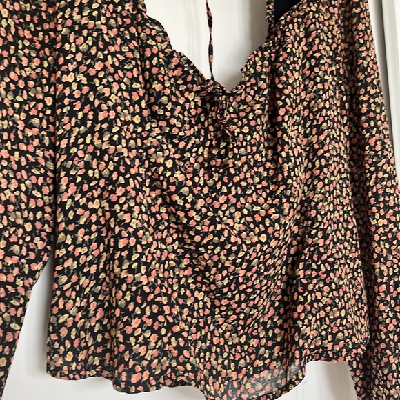 Abercrombie & Fitch Floral Blouse - Picture 4 of 5